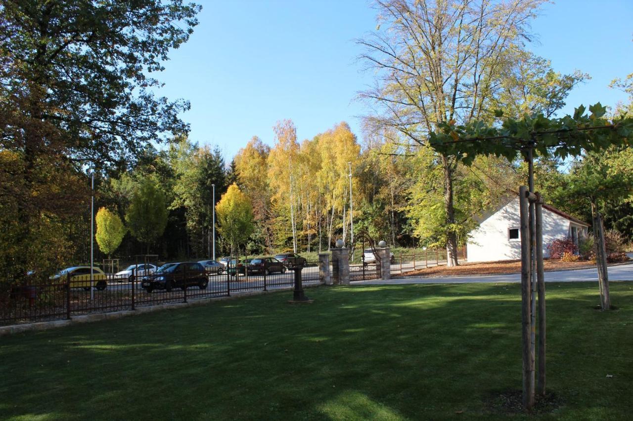 Waldhotel Rainau Ellwangen Esterno foto